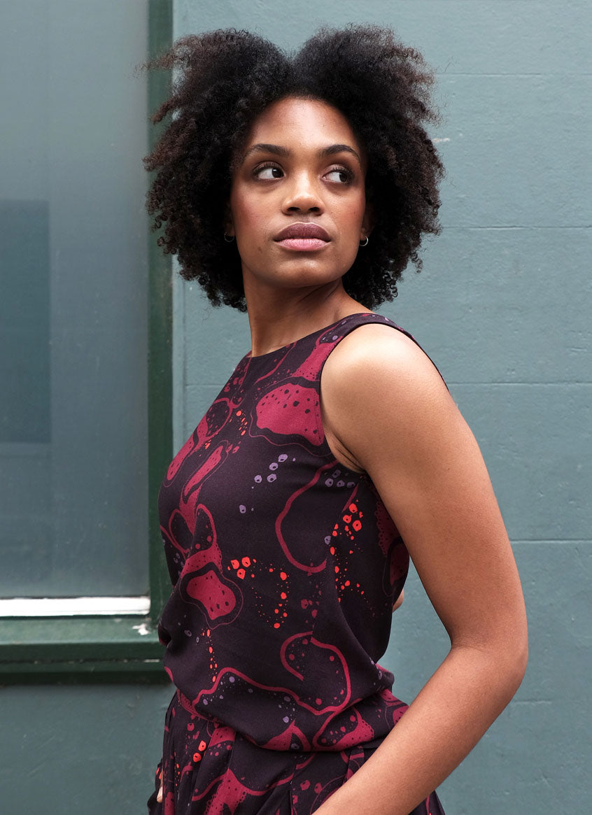 Long Cami – Islands in Space – Maroon