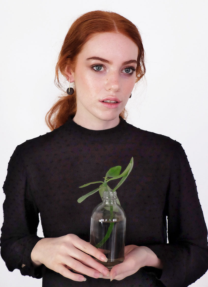 HIGH COLLARED BLOUSE – TEXTURED VISCOSE - BLACK